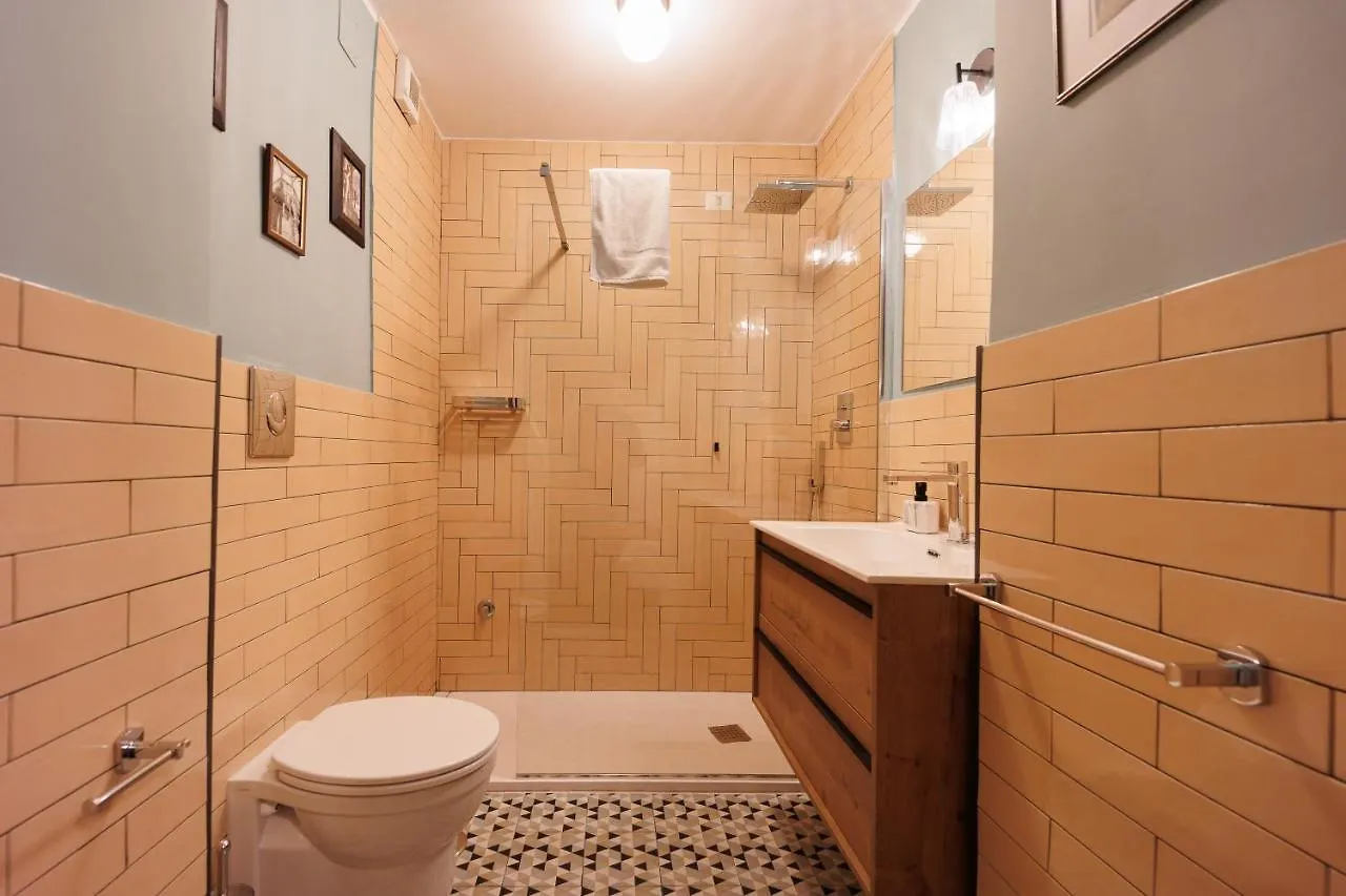 The Bellini House By House In Naples Bed & Breakfast 2*,  Italy