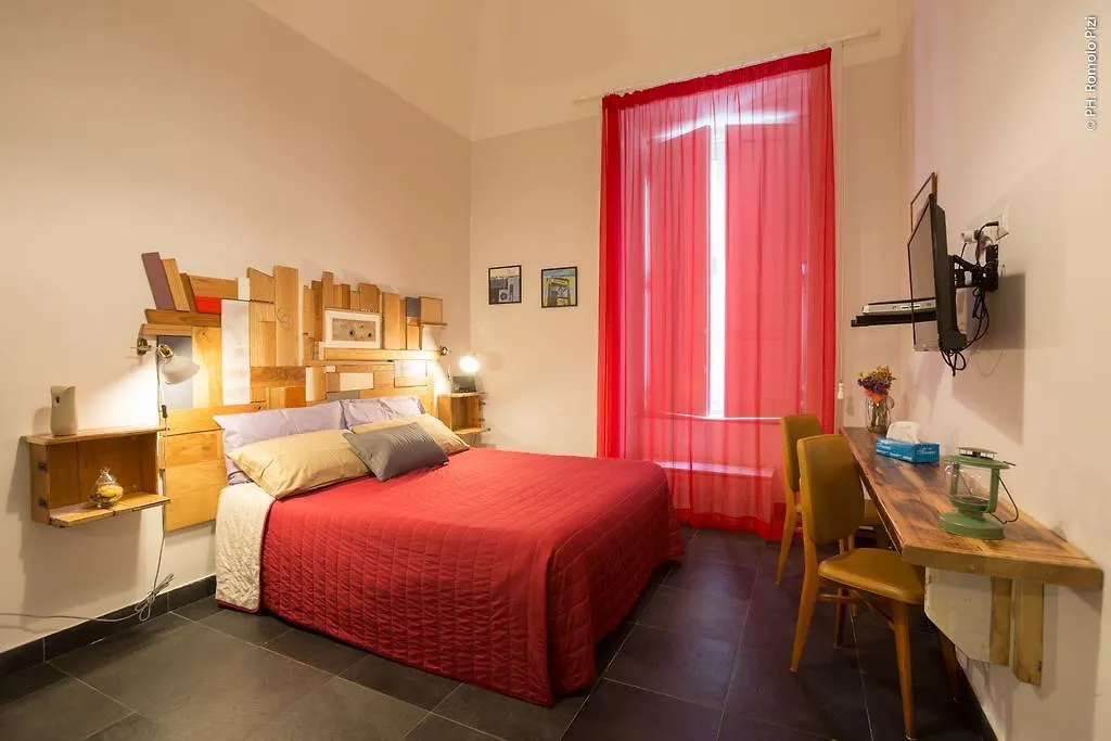 The Bellini House By House In Naples Bed & Breakfast Italy