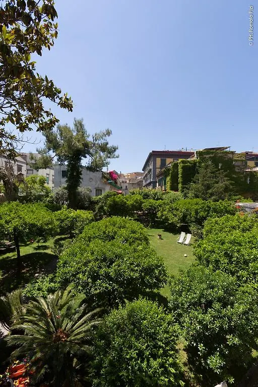 The Bellini House By House In Naples Bed & Breakfast
