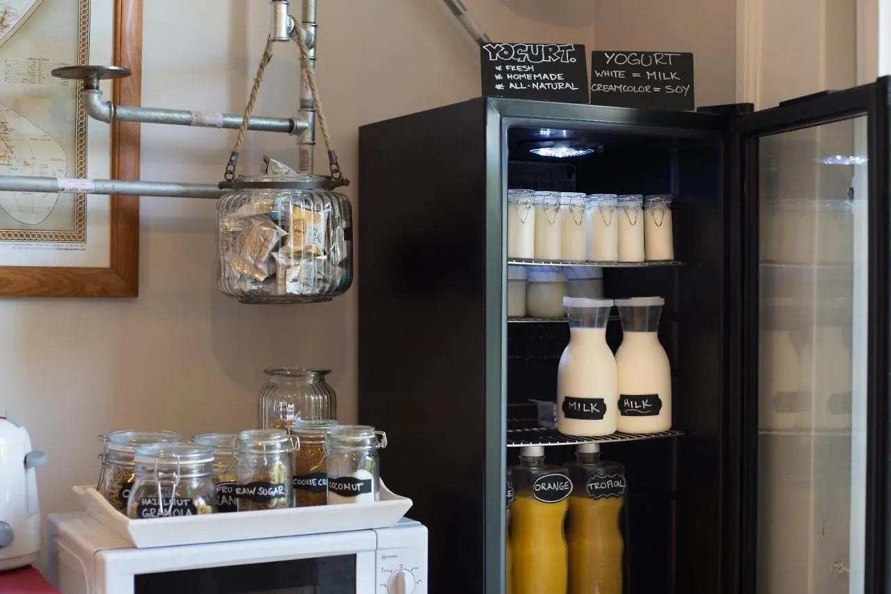 The Bellini House By House In Naples Bed & Breakfast