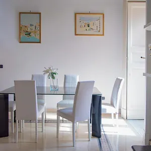 https://santa-domenica-guest-house.sicilyhotelsitaly.net